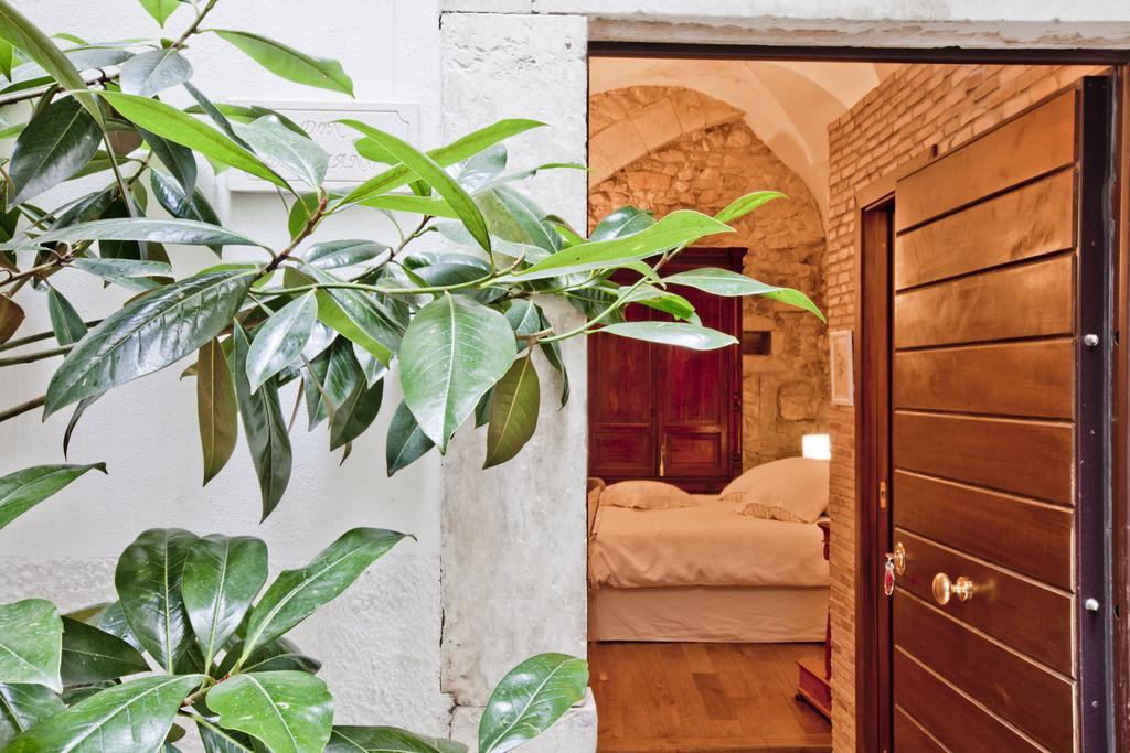 B&B Il Marchese Del Grillo Sulmona Oda fotoğraf